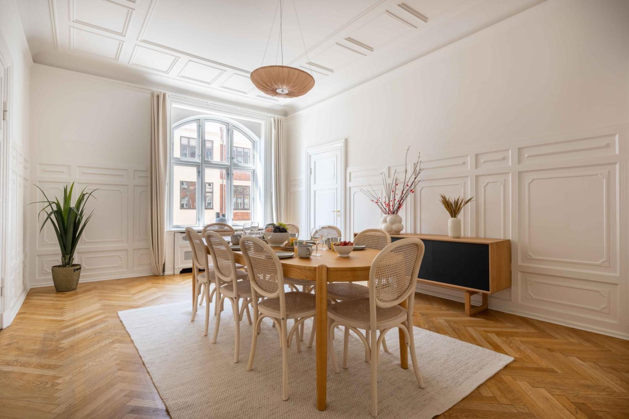 Lovely 3Br Manor Apartment 5 Min From Tivoli Gardens Kopenhagen Exterior foto